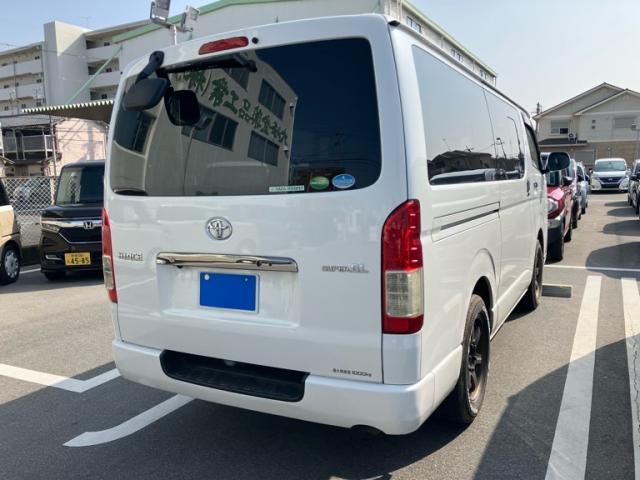 TOYOTA HIACE VAN 2WD 2019 Image 31