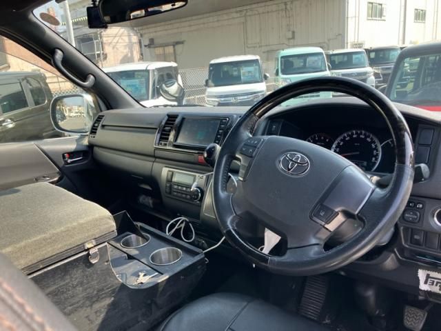 TOYOTA HIACE VAN 2WD 2019 Image 31