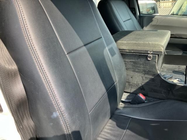 TOYOTA HIACE VAN 2WD 2019 Image 31