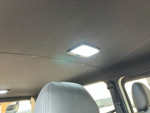 TOYOTA HIACE VAN 2WD 2019 Image 31