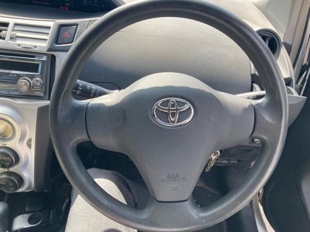 TOYOTA VITZ 2005 Image 31