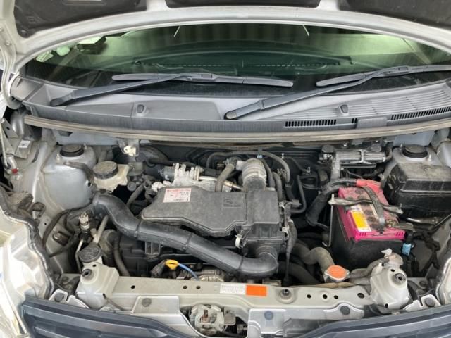 TOYOTA ROOMY 2017 Image 31