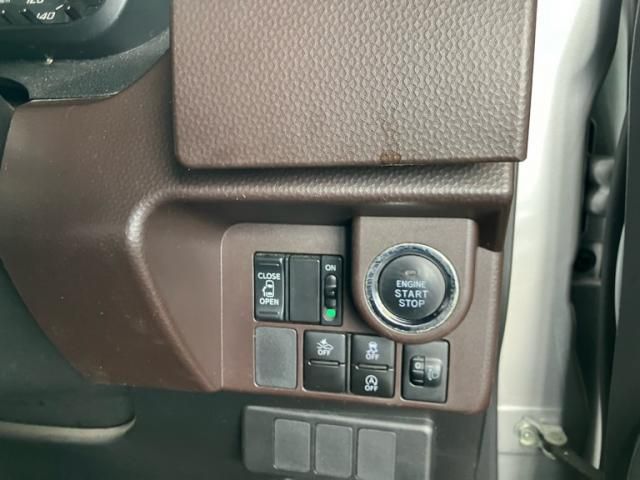 TOYOTA ROOMY 2017 Image 31