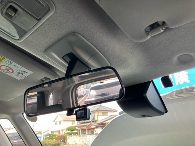 TOYOTA ROOMY 2017 Image 31