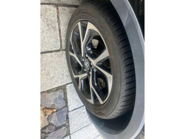TOYOTA C-HR 2017 Image 31