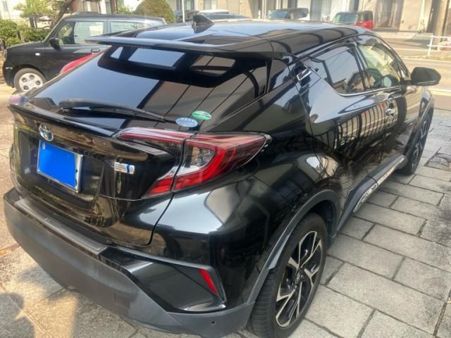 TOYOTA C-HR 2017 Image 31
