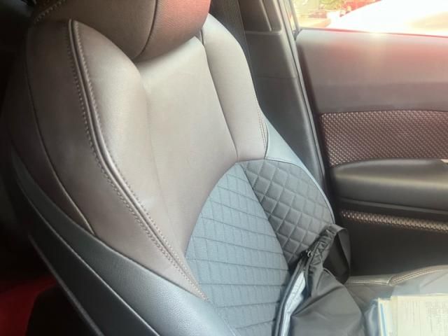 TOYOTA C-HR 2017 Image 31