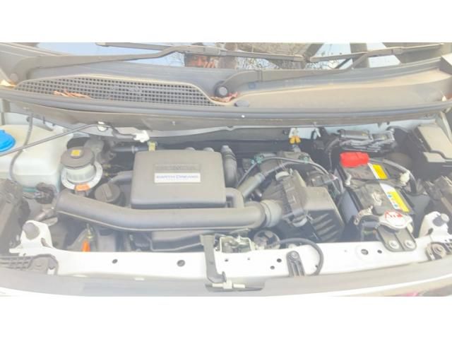 HONDA N BOX 2019 Image 31