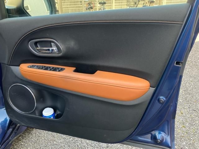 HONDA VEZEL HYBRID 2014 Image 31