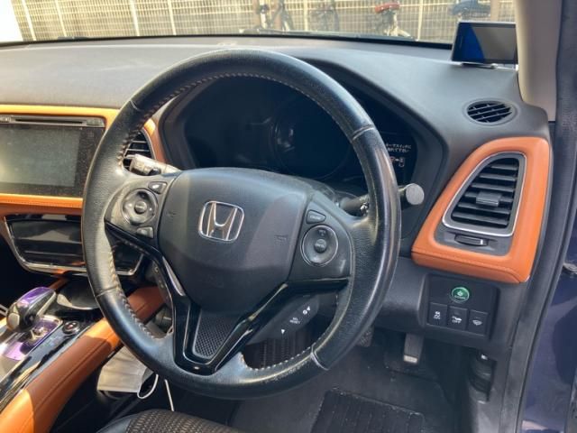 HONDA VEZEL HYBRID 2014 Image 31