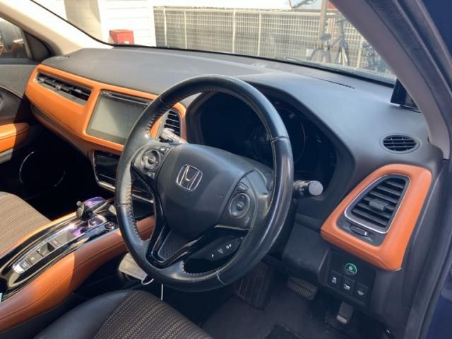 HONDA VEZEL HYBRID 2014 Image 31