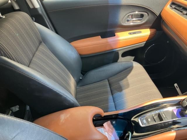 HONDA VEZEL HYBRID 2014 Image 31