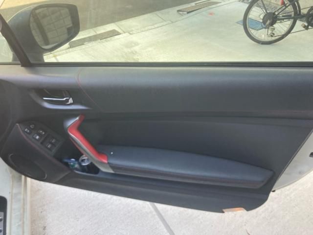 TOYOTA 86 2014 Image 31