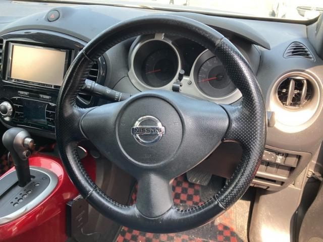 NISSAN JUKE 2012 Image 31