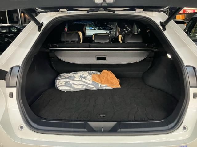 TOYOTA HARRIER 2WD 2023 Image 31