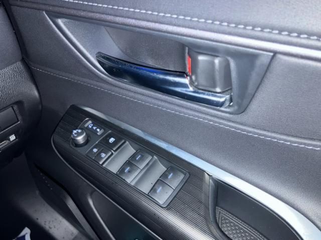 TOYOTA HARRIER 2WD 2023 Image 31