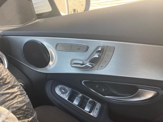 MERCEDES BENZ C CLAS 2017 Image 31