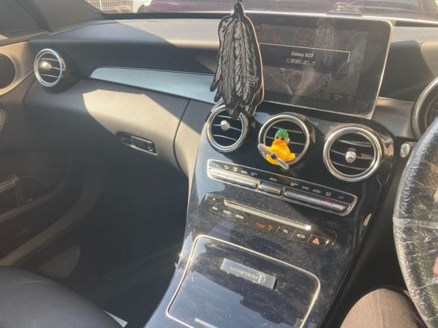 MERCEDES BENZ C CLAS 2017 Image 31