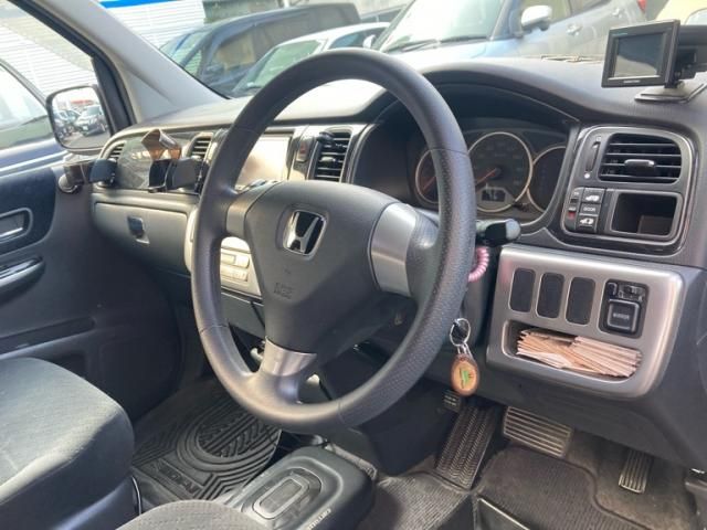 HONDA STEPWAGON SPADA 2005 Image 31