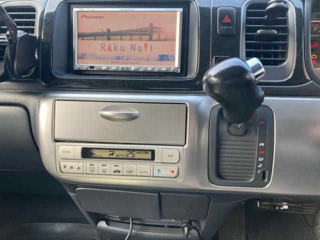 HONDA STEPWAGON SPADA 2005 Image 31