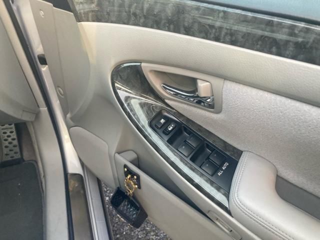 TOYOTA CROWN SEDAN 2007 Image 31