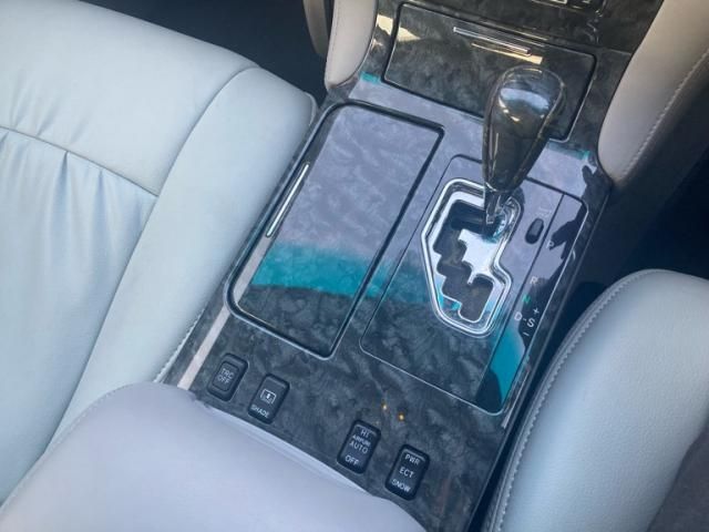 TOYOTA CROWN SEDAN 2007 Image 31