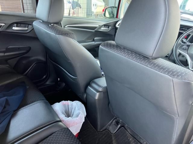 HONDA FIT HYBRID 2013 Image 31