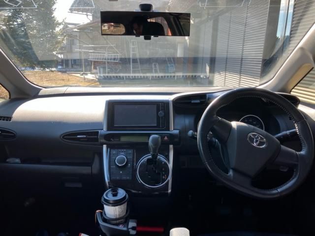 TOYOTA WISH 2013 Image 31