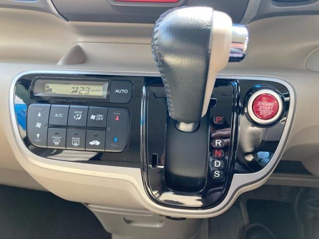 HONDA N_BOX 2013 Image 31