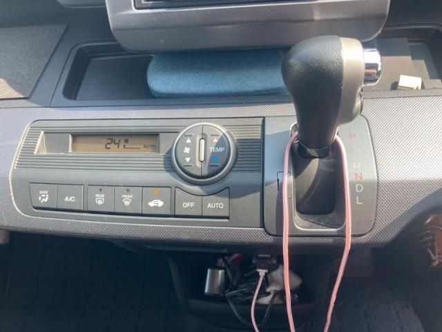 HONDA FREED 2010 Image 31