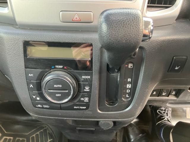 SUZUKI SPACIA 4WD 2015 Image 31