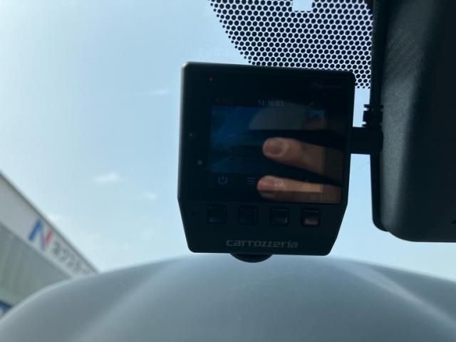 TOYOTA C-HR 2018 Image 31