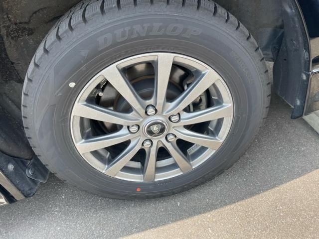 TOYOTA VOXY HYBRID 2017 Image 31