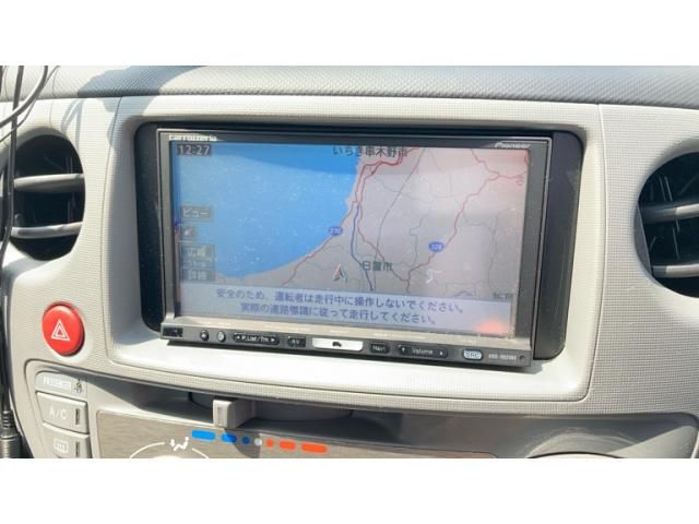 TOYOTA SIENTA 2010 Image 31