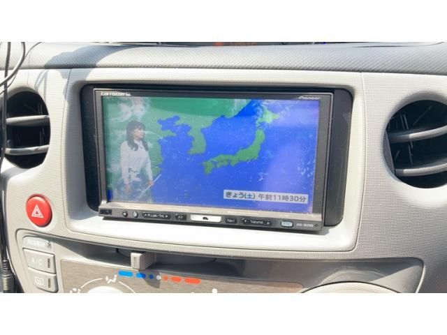 TOYOTA SIENTA 2010 Image 31