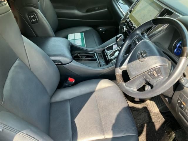 TOYOTA ALPHARD HYBRID 4WD 2020 Image 31