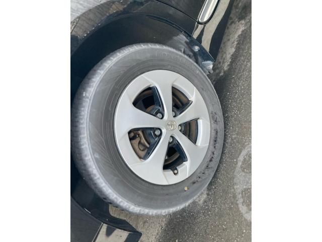 TOYOTA PRIUS 2012 Image 31