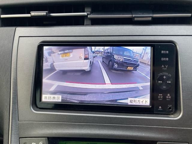 TOYOTA PRIUS 2012 Image 31