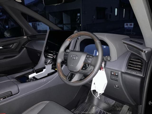 TOYOTA ALPHARD 2025 Image 31