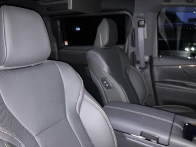 TOYOTA ALPHARD 2025 Image 31