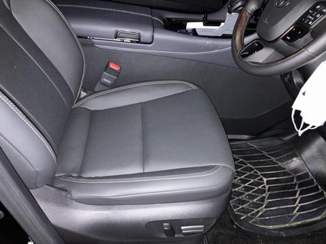 TOYOTA ALPHARD 2025 Image 31