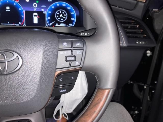 TOYOTA ALPHARD 2025 Image 31