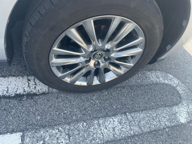 TOYOTA HARRIER HYBRID 2014 Image 31