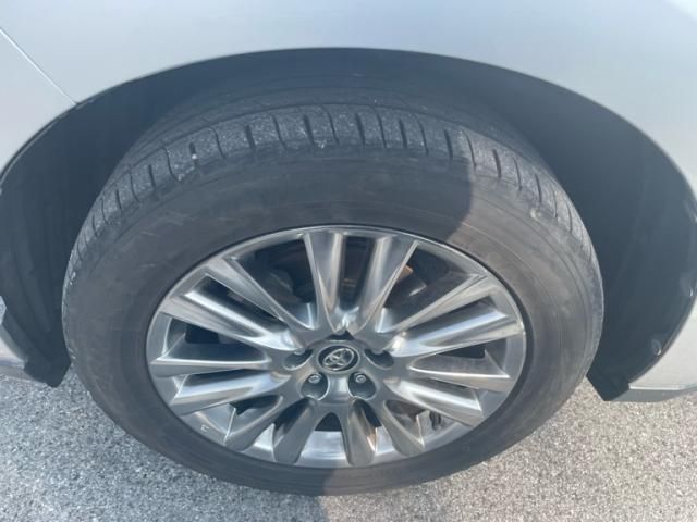 TOYOTA HARRIER HYBRID 2014 Image 31