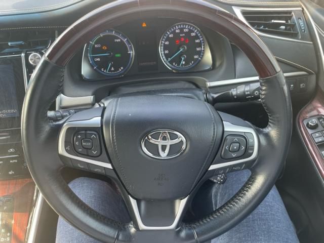 TOYOTA HARRIER HYBRID 2014 Image 31