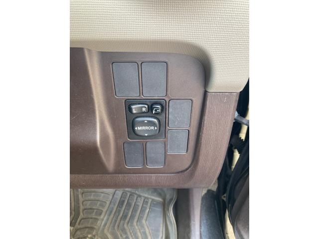 TOYOTA PASSO 2013 Image 31