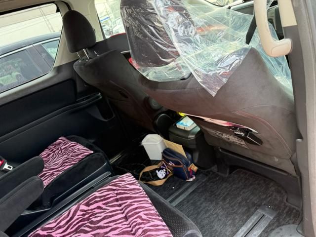 TOYOTA ALPHARD 2010 Image 31