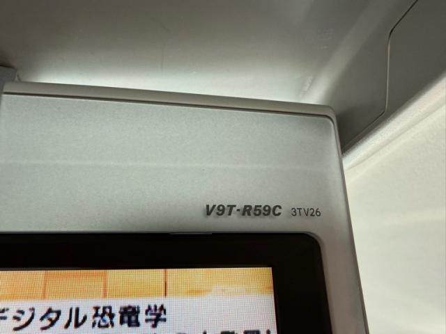 TOYOTA ALPHARD 2010 Image 31