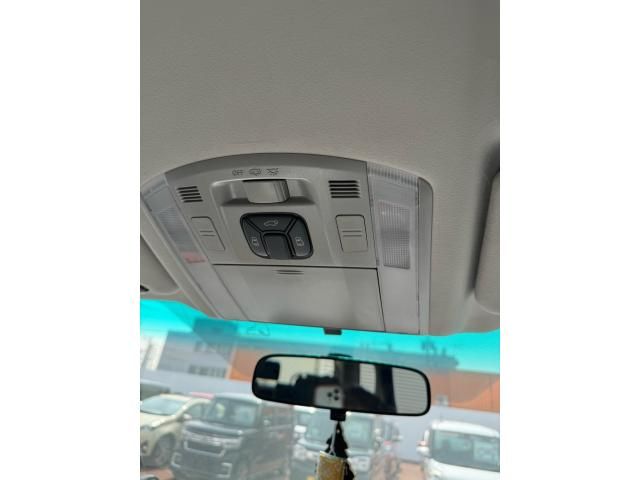 TOYOTA ALPHARD 2010 Image 31