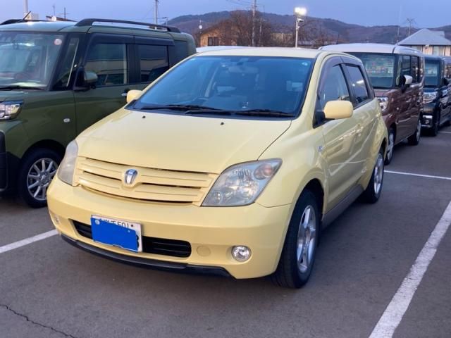 TOYOTA IST 2003 Image 31